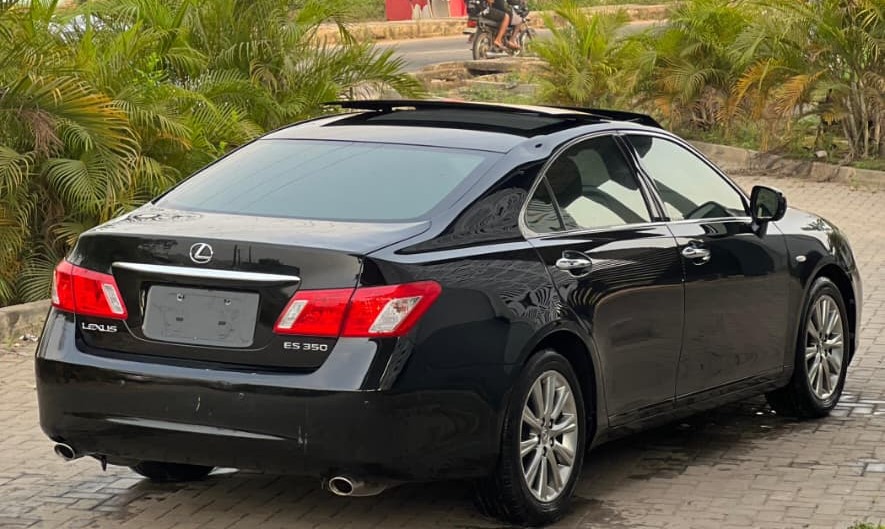 Lexus