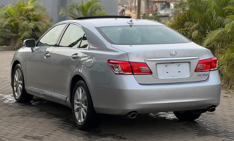 Lexus ES350